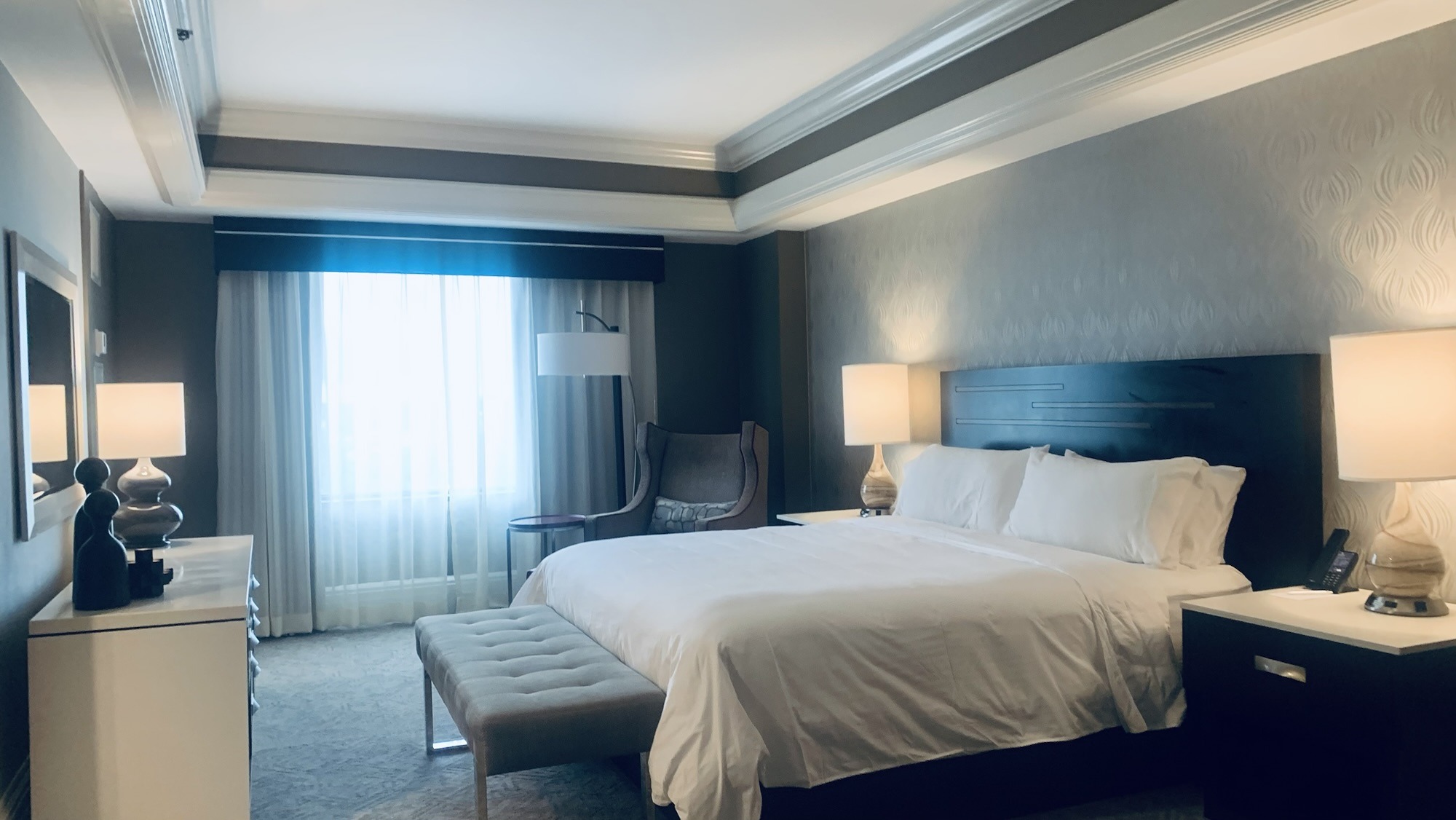 7 Hotel Tips Every Traveler Should Know Before Booking